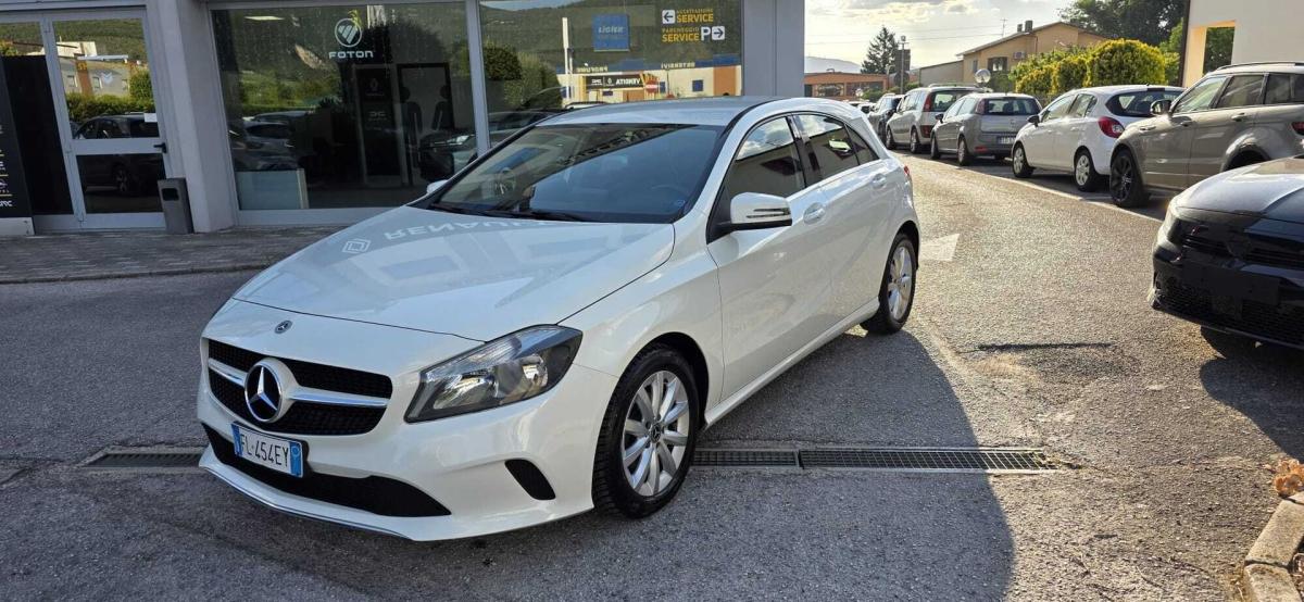 Mercedes-Benz Classe A A180D SPORT AUTO