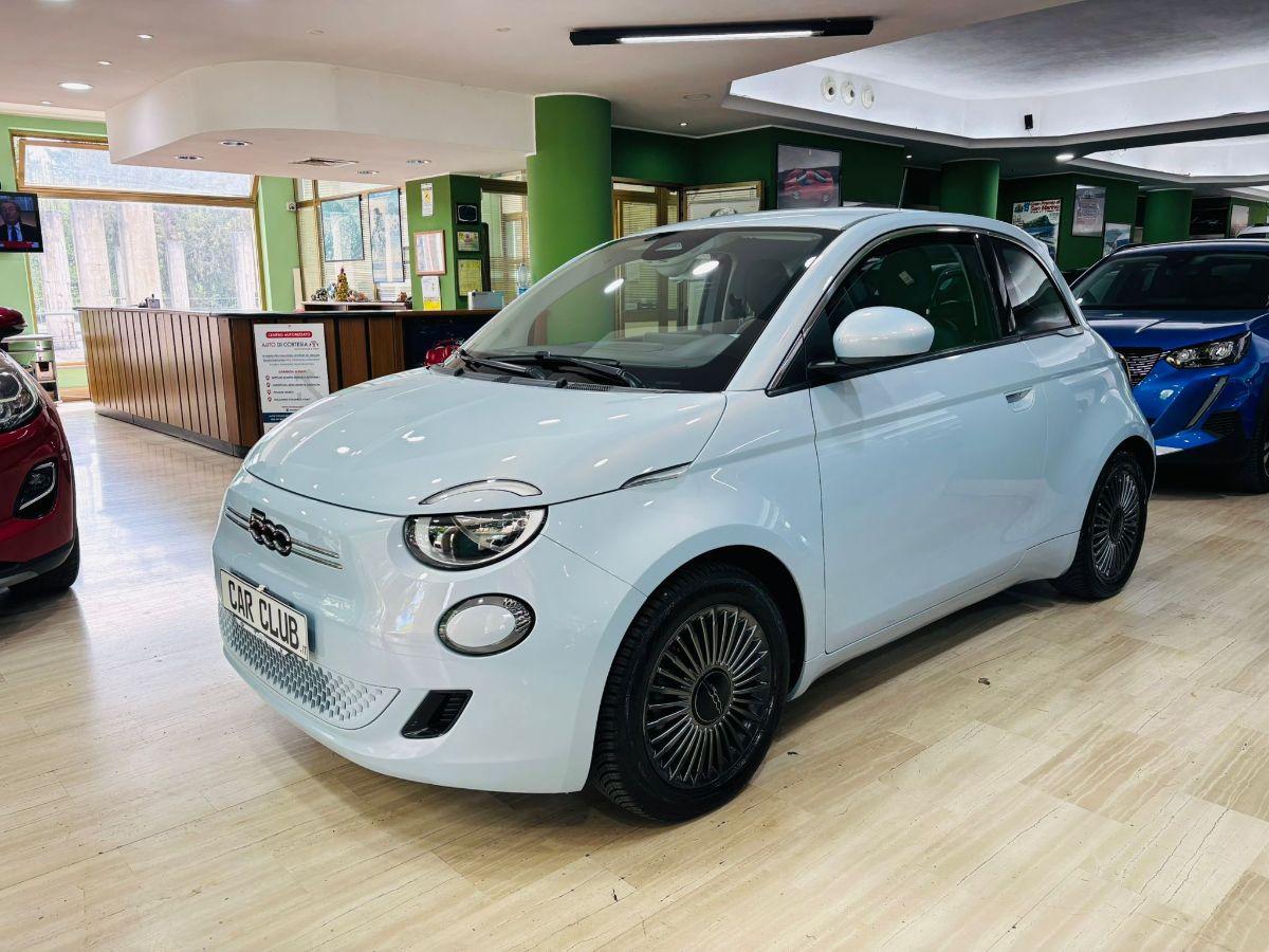 Fiat 500 E 100% elettrica La Prima My'21